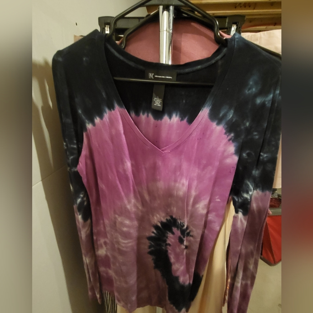 INC International Concepts Black and Pink Long Sleeve Tee